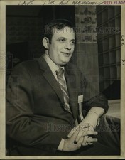 1970 Press Photo Dr. Walter W. Lane of Tampa attends the medical meeting picture