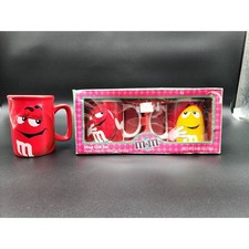 Vintage M&M’s Mugs 3pcs – 2pc Gift Set + 2013 Raised Logo Mug, Near Mint picture