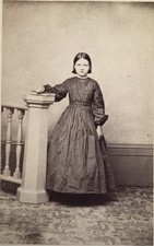 Antique 1860’s CDV PHOTO Lovely School Girl Young Lady Civil War Era picture