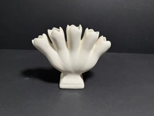Vintage Leart USA Five Finger Bud Vase Ivory - Great condition  picture