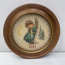 2 M.J Hummel Heavenly Angel Plate 1971 Hear Ye First Edition Goebel Germany 1971 picture