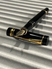 Parker Duofold International Fountain Pen - MKI - 18k F picture