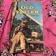 Old Yeller Fred Gipson Vintage Paperback Scholastic 1972 Printing Disney Cover picture