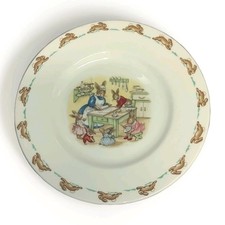 Royal Doulton Bunnykins Baking in the Kitchen 8