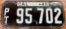 NICE ORIGINAL 1945 1946 CALIFORNIA PNEUMATIC TIRE TRAILER LICENSE PLATE, 95 702 picture