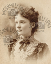 1890's Vintage PHOTO antique Portrait of Beautiful WOMAN  - 407 picture