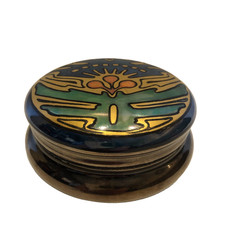 Trinket Box Tressemann and Vogt (T&V) Limoges France RARE Vintage picture
