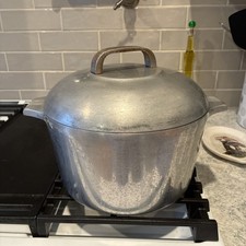VTG Wagner Ware Sidney Magnalite #4249; 6Qt. Quart Dutch Oven Stockpot with Lid picture