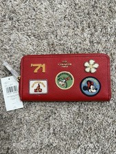 NWT Disney Parks Coach Walt Disney World Patch Wallet Minnie Goofy 50th picture