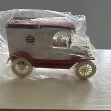 Ertl Amoco Antique 1913 Model T Van Bank Die-Cast Metal Vehicles Theme picture