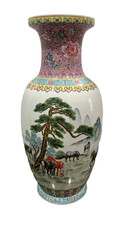 VINTAGE Chinese 20th Century Famille Rose Porcelain 8 Horses 18