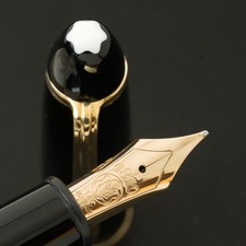 Authentic Vintage 1980s Montblanc 146 - 14C All Gold OM Stepped Ebonite Feed picture