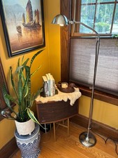 Vintage Mid-Century Modern Chrome Gooseneck Adjustable Floor Lamp - Hubble picture
