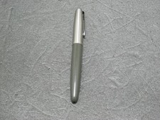Parker Super 21 Vintage Fountain Pen Black Lustraloy Cap Aerometric USA picture
