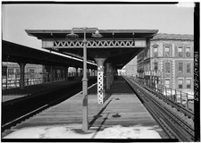 East Tremont Avenue Station Bronx New York 1900s Subway Platform View North picture