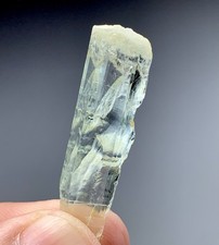 17 Ct Natural Aquamarine Crystal From Pakistan – Beautiful Blue Beryl Specimen picture