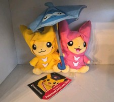 (BNWT) Limited Edition Original Pokemon Centre Pikachu Plushie: Umbrella For Two picture