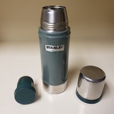 Stanley Classic Legendary Vacuum Insulated Thermos in Hammertone Green 16 oz picture