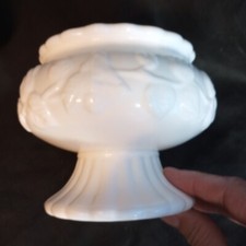 Vintage Napco White Milk Glass Planter Embossed Tulip Vine Pattern 4.75