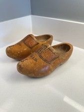 Dutch Wett VV Ged Wood Shoes Clogs Hand Carved Painted picture