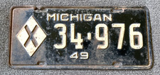 RARE 1949 MICHIGAN MUNICIPAL LICENSE PLATE ORIGINAL WITH WEAR CITY STATE CAR ETC picture