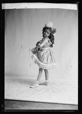 Photo:Helen Lockwood Child Portrait c1901 1903 picture
