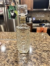 Vintage Collectible ANTIQUE Bourbon Glass Decanter EMPTY with Lid picture