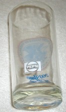 1976 Pepsi-Cola Bicentennial Glass 1776-1976 :: 200 Years of People Feelin' Free picture
