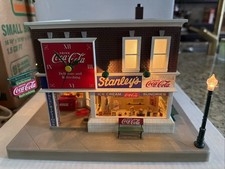 2000 Danbury Mint Stanley's Coca-Cola Corner Drug Store Working Lights READ picture