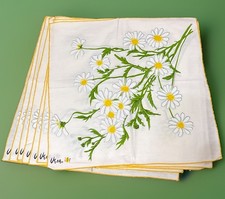 Vintage Vera Neumann Dinner Napkins Wild Daisy 🌼 Ladybug 🐞 Set Of 8 Daisies picture