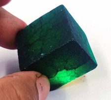 142.53 Ct Natural Green Emerald Cube Uncut Rough Dyed Opaque Loose Gemstone NCH picture