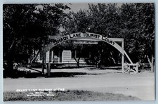 c1950's Shady Lane Tourist Court Worthington Minnesota MN RPPC Photo Postcard picture