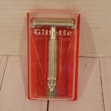 Gillette Vintage Adjustable Safety Razor Twist To Open W/ Red Plastic Case picture
