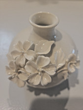 White Ceramic Porcelain Round Bud Vase Raised Floral Flowers ** picture