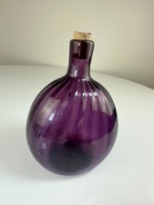 VTG Metropolitan Museum Art Glass Flask Ribbed Amethyst Purple 80s Home Decor picture