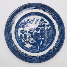 Vintage Johnson Bros England Blue Willow Dinner Plate 10-1/4” - Black Backstamp picture