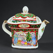 Sadler Christmas Morning Teapot 1992 England Holiday Victorian Scene Gold Trim picture