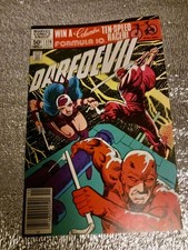 Daredevil #176 (Marvel Comics November 1981) VF-VF+ picture
