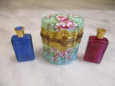 NOS LIMOGES FRANCE TRINKET BOX +2 GLASS DECANTERS 1 JEWEL TOP-HAND PAINTED- READ picture