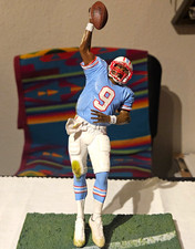 McFarlane Toys Steve McNair #9 NFL Football Figure w/ Base Plastic 2004 picture