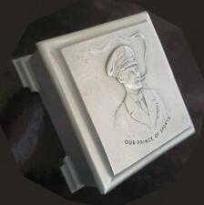 SCARCE PRINCE of WALES KING EDWARD VIII CAST ALUMINIUM CIGARETTE SMOKING BOX picture