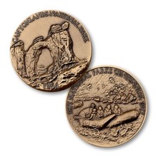 CANYONLANDS NATIONAL PARK BRONZE MEDALLION  CHALLENGE COIN picture