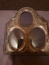 Vintage silver 3-spot oval small wallet photo frame with cherubs picture