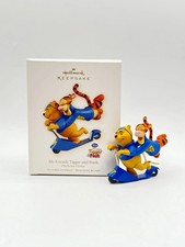 2009 Hallmark  Ornament My Friends Tigger and Pooh Bear Disney -824-357 picture
