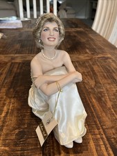 The Franklin Mint Porcelain Princess Diana Figurine White Dress Tiara No Box picture