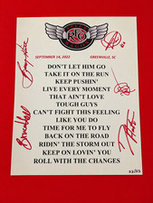 REO Speedwagon Concert Signed S Holmdel NJ Setlist 22 OF 25 picture