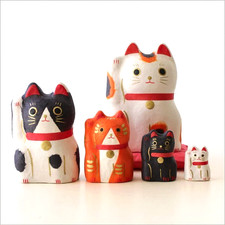 Hariko-shika Japanese Maneki Neko Nesting Dolls 5 Cats Lucky Cat Folk Art NEW picture