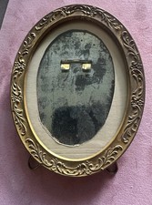 Antique Vintage Small Picture Frame Gold Metal Decorative With Glass. picture