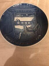 Bing & Grondahl  Plate Christmas 1985 CHRISTMAS EVE AT THE FARMHOUSE  picture