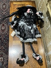 Mark Roberts Curiosity Witch Large 27
